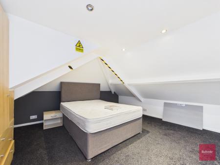 6 bedroom House of Multiple Occupation for sale in Elba Crescent, Skewen, Neath, SA1