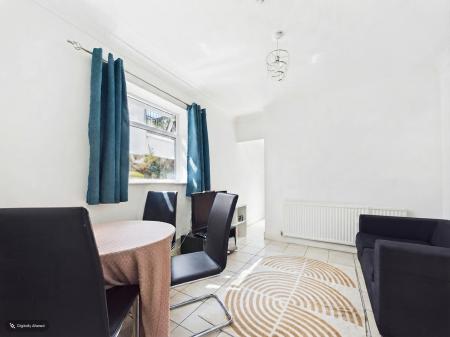 5 bedroom Terraced House for sale in Malvern Terrace, Brynmill, Swansea, SA2