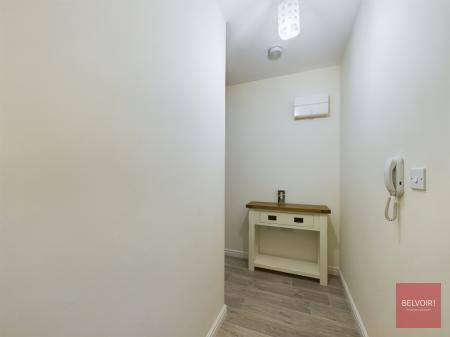 2 bedroom Flat to let in Golwg Y Garreg Wen, Swansea, SA1