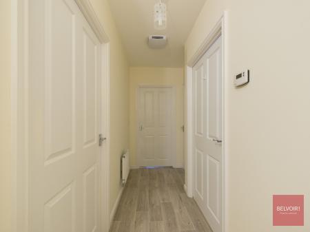 2 bedroom Flat to let in Golwg Y Garreg Wen, Swansea, SA1