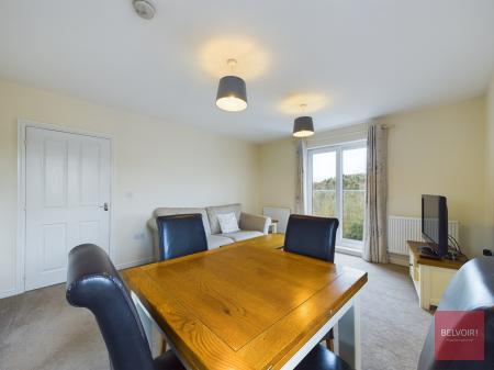 2 bedroom Flat to let in Golwg Y Garreg Wen, Swansea, SA1