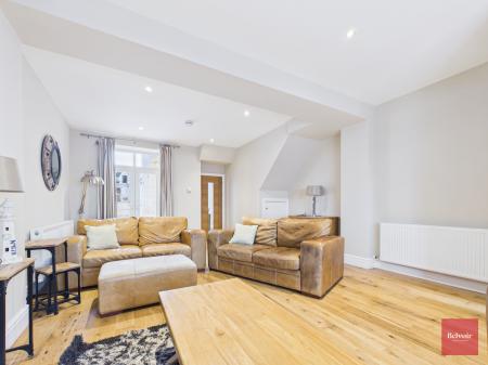 4 bedroom Terraced House to let in Victoria Avenue, Mumbles, Swansea, SA3