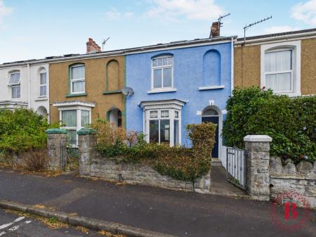 4 bedroom Terraced House to let in Victoria Avenue, Mumbles, Swansea, SA3