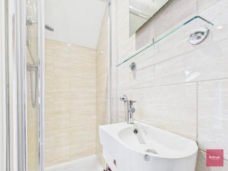 4 bedroom Terraced House to let in Victoria Avenue, Mumbles, Swansea, SA3
