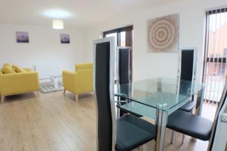 2 bedroom Flat to let in Sir Harry Secombe Court, Swansea, SA1