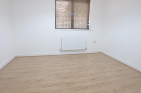 2 bedroom Flat to let in Sir Harry Secombe Court, Swansea, SA1