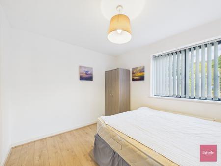 2 bedroom Flat to let in Sir Harry Secombe Court, Swansea, SA1