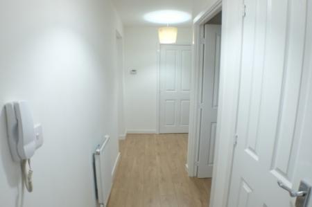 2 bedroom Flat to let in Sir Harry Secombe Court, Swansea, SA1