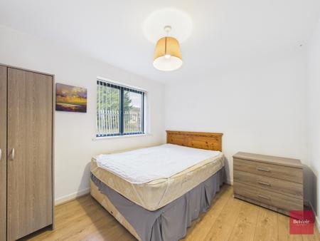 2 bedroom Flat to let in Sir Harry Secombe Court, Swansea, SA1