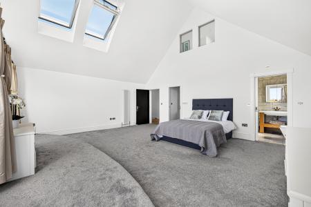 5 bedroom Detached house for sale in Langland Grove, Mumbles, Swansea, SA3