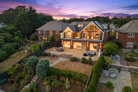 5 bedroom Detached house for sale in Langland Grove, Mumbles, Swansea, SA3