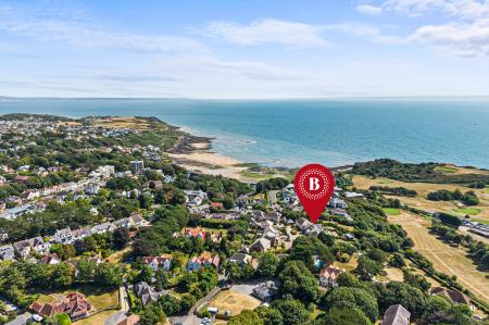 5 bedroom Detached house for sale in Langland Grove, Mumbles, Swansea, SA3