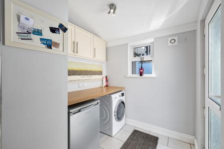 2 bedroom End of terrace house for sale in Gower Place, Mumbles, Swansea, SA3
