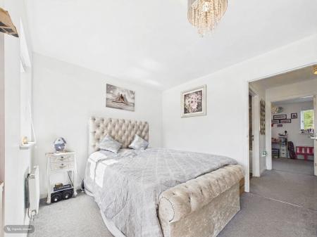 2 bedroom Terraced House for sale in Smiths Drive, Pentrechwyth, Swansea, SA1