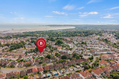 5 bedroom Detached house for sale in Myrtle Grove, Sketty, Swansea, SA2