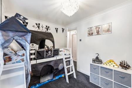 4 bedroom Detached house for sale in Clos Islwyn, Killay, Swansea, SA2