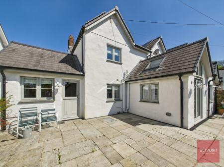 3 bedroom Cottage to let in The Brewery, Reynoldston, Swansea, SA3