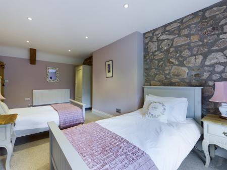 3 bedroom Cottage to let in The Brewery, Reynoldston, Swansea, SA3