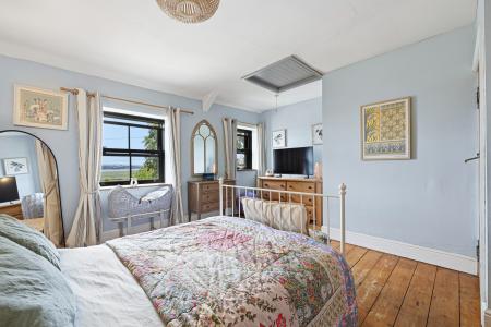 3 bedroom Semi-detached house for sale in Engine Row, Penclawdd, Swansea, SA4