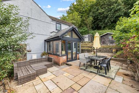 3 bedroom Semi-detached house for sale in Engine Row, Penclawdd, Swansea, SA4