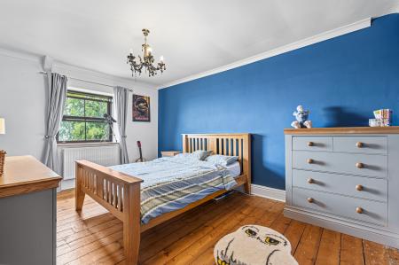 3 bedroom Semi-detached house for sale in Engine Row, Penclawdd, Swansea, SA4