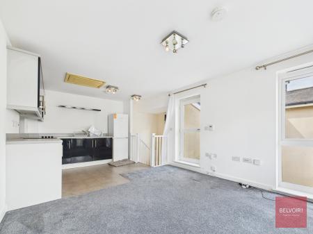 1 bedroom Semi-detached house to let in Phoebe Road, Copper Quarter, Swansea, SA1