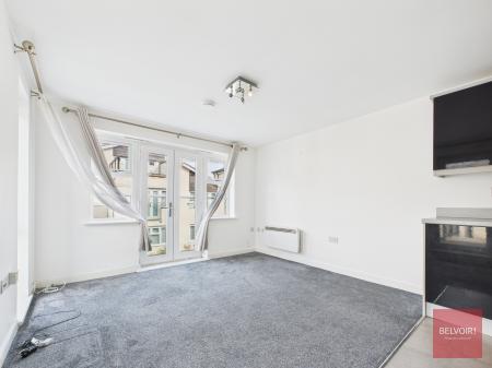 1 bedroom Semi-detached house to let in Phoebe Road, Copper Quarter, Swansea, SA1