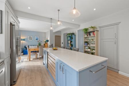 4 bedroom Detached house for sale in Langland Villas, Mumbles, Swansea, SA3