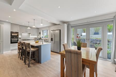 4 bedroom Detached house for sale in Langland Villas, Mumbles, Swansea, SA3