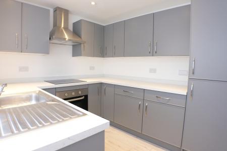 2 bedroom Terraced House to let in Langland Terrace, Brynmill, Swansea, SA2