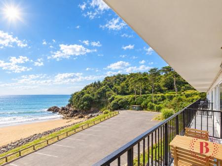 1 bedroom Flat to let in Redcliffe Apartments, Caswell Bay, Caswell, Swansea, SA3
