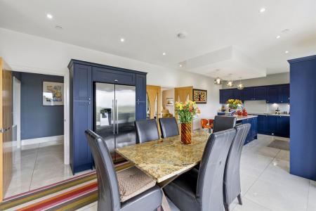 7 bedroom Detached house for sale in Beaumont Grove, Upper Killay, Swansea, SA2