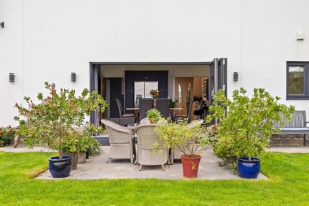 7 bedroom Detached house for sale in Beaumont Grove, Upper Killay, Swansea, SA2