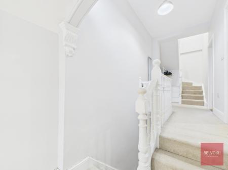 4 bedroom Terraced House to let in Victoria Avenue, Mumbles, Swansea, SA3