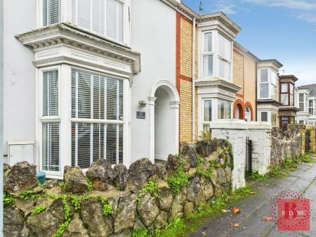 4 bedroom Terraced House to let in Victoria Avenue, Mumbles, Swansea, SA3