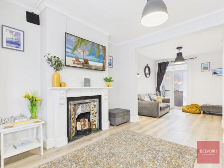 4 bedroom Terraced House to let in Victoria Avenue, Mumbles, Swansea, SA3