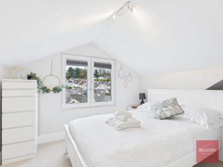 4 bedroom Terraced House to let in Victoria Avenue, Mumbles, Swansea, SA3