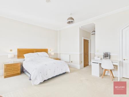2 bedroom Flat to let in Langland Bay Manor, Langland, Swansea, SA3