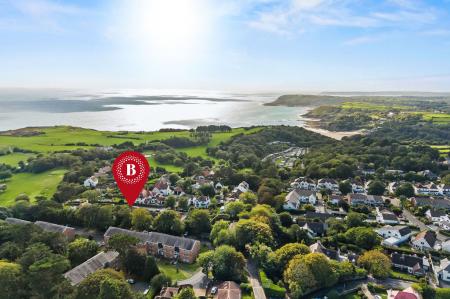 3 bedroom Detached house for sale in Hillgrove, Caswell, Swansea, SA3