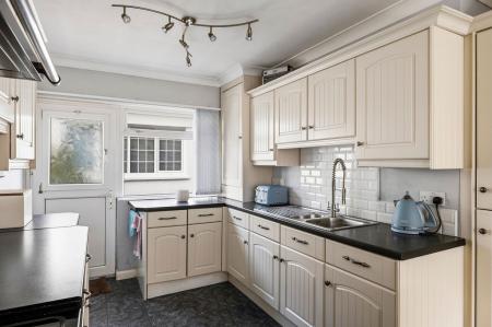 3 bedroom Detached house for sale in Hillgrove, Caswell, Swansea, SA3