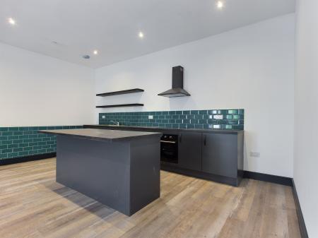 3 bedroom Flat to let in Kings Buildings, City Centre, Swansea, SA1