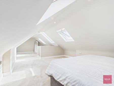 4 bedroom Detached house for sale in Pennard Road, Kittle, Swansea, SA3