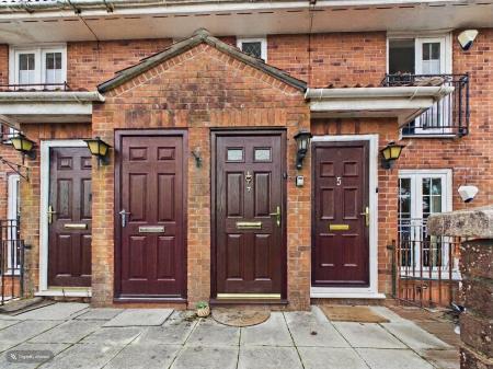 2 bedroom Flat for sale in Penlan Crescent, Uplands, Swansea, SA2