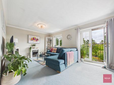 2 bedroom Flat for sale in Penlan Crescent, Uplands, Swansea, SA2