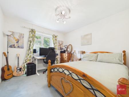 2 bedroom Flat for sale in Penlan Crescent, Uplands, Swansea, SA2