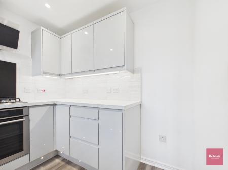 2 bedroom Terraced House to let in Clos Ysgallen, Llansamlet, Swansea, SA7