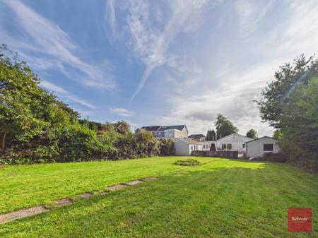 5 bedroom Detached bungalow for sale in Carmarthen Road, Fforestfach, Swansea, SA5