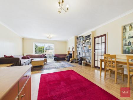 5 bedroom Detached bungalow for sale in Carmarthen Road, Fforestfach, Swansea, SA5