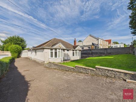 5 bedroom Detached bungalow for sale in Carmarthen Road, Fforestfach, Swansea, SA5