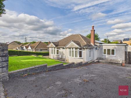 5 bedroom Detached bungalow for sale in Carmarthen Road, Fforestfach, Swansea, SA5